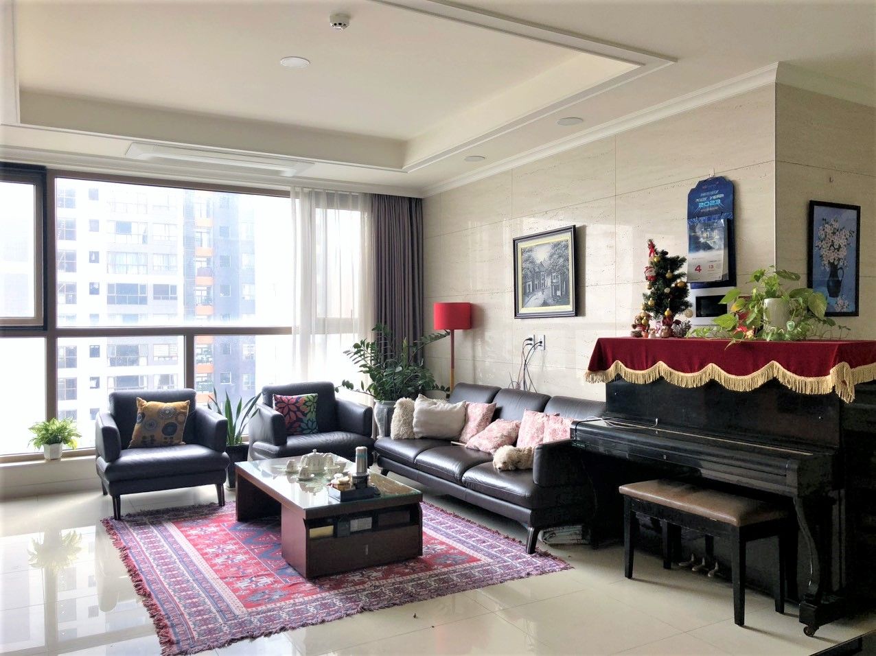 Cho thuê căn hộ 3 ngủ 113m2 full đồ view thoáng tòa 901 Starlake
