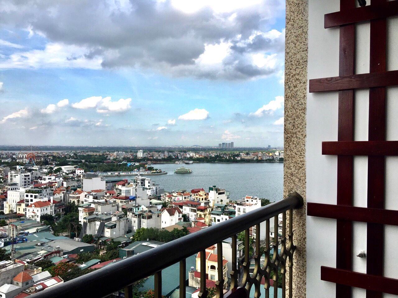 Cho thuê nhanh căn hộ 1 ngủ 1 khách 50m2 tại E1 D'. El Dorado Tân Hoàng Minh