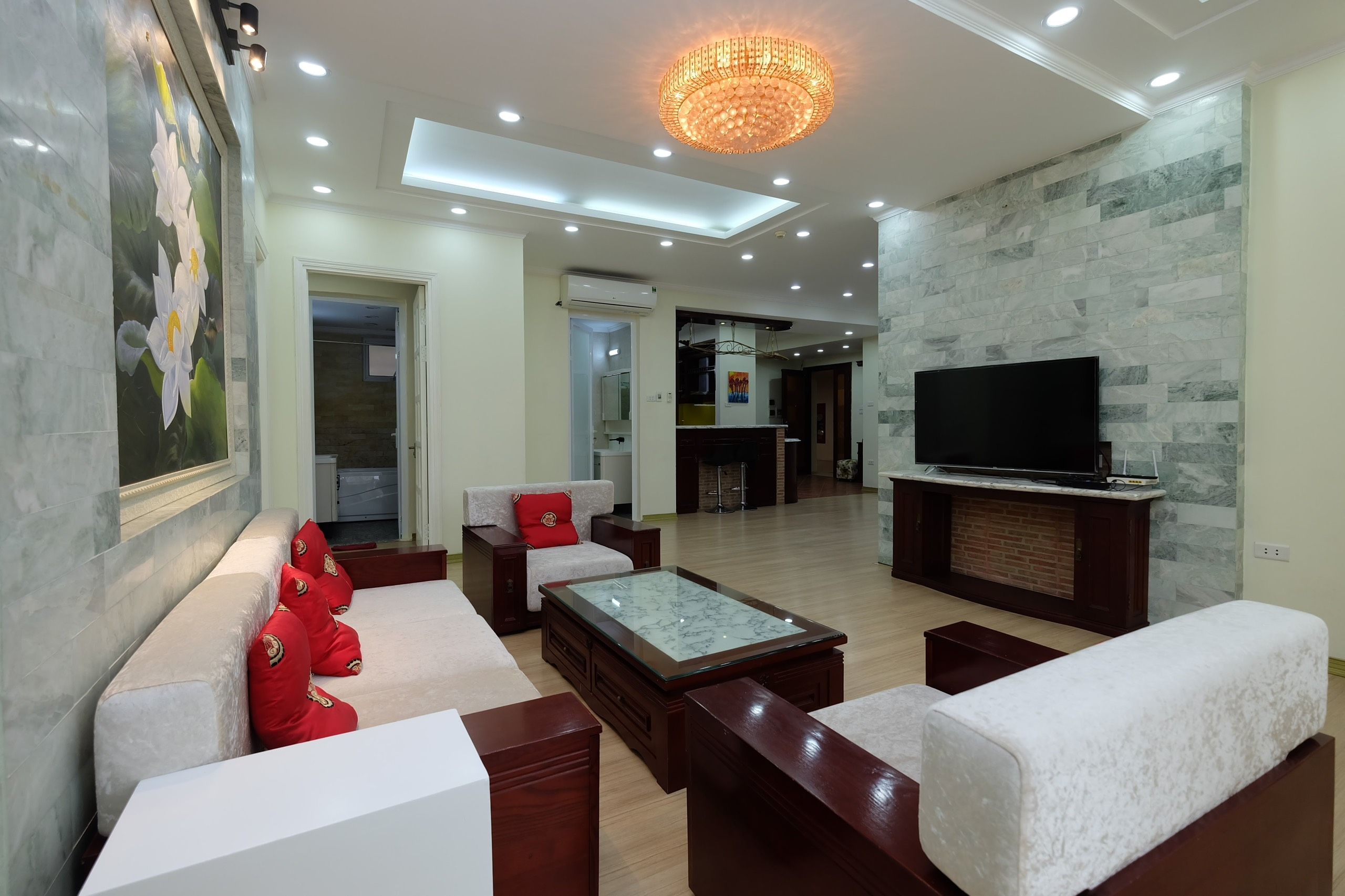 Bán gấp chung cư 153m2, 3 phòng ngủ tại E4 Ciputra, quận Tây Hồ