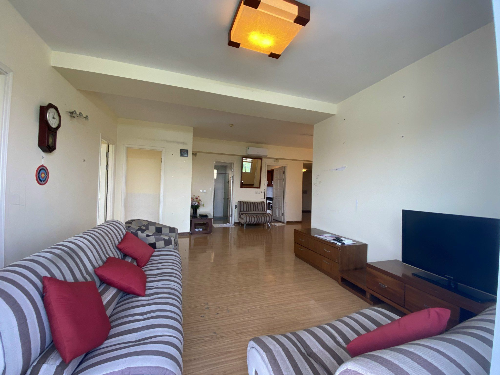 Chính chủ bán chung cư 153m2, 4 phòng ngủ tại E1 Ciputra, quận Tây Hồ