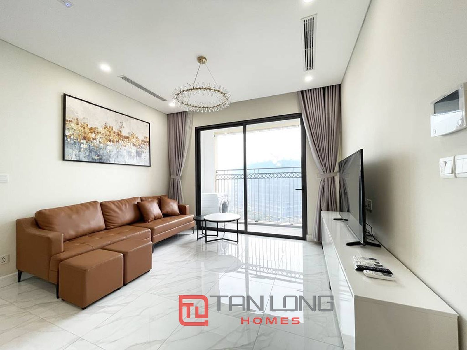 Cho thuê căn hộ 3PN/85.8m2 tầng trung view Hồ Tây tại E2 Eldorado Võ Chí Công