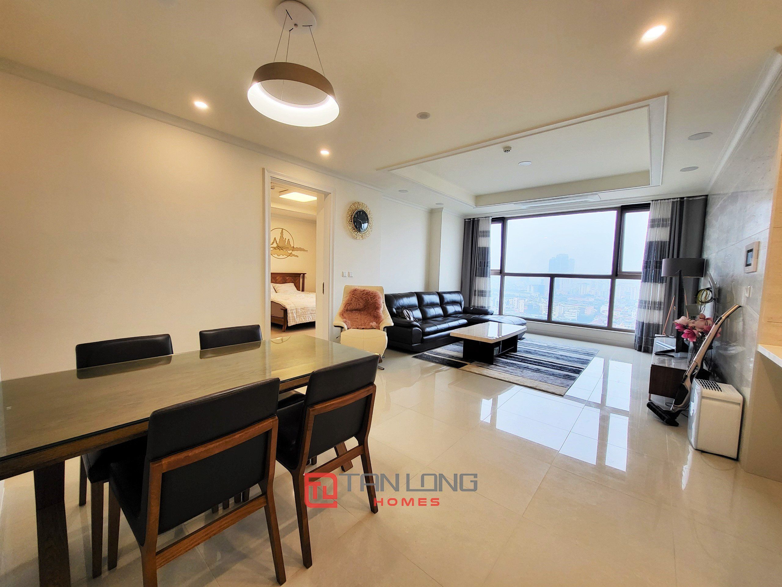 Cho thuê căn hộ 3 ngủ 113m2 full đồ mới đẹp view thành phố chung cư cao cấp Starlake