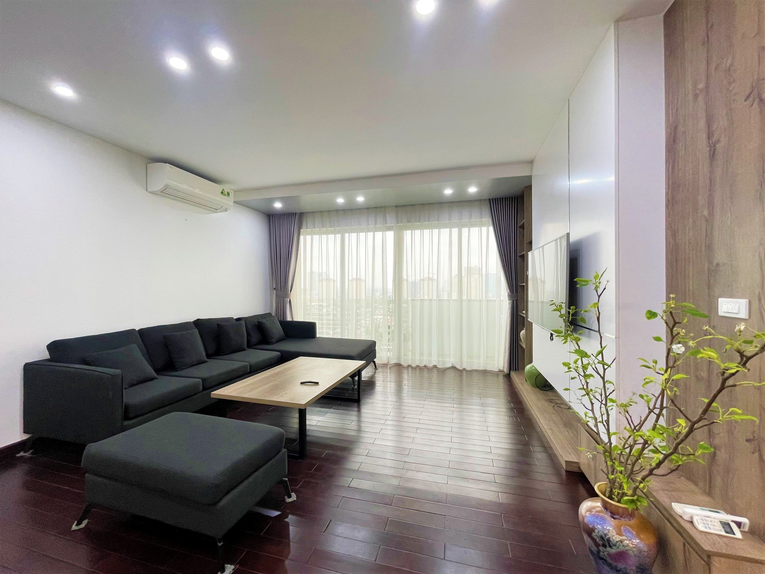 Cho thuê căn hộ tại E4, Ciputra, Hà Nội