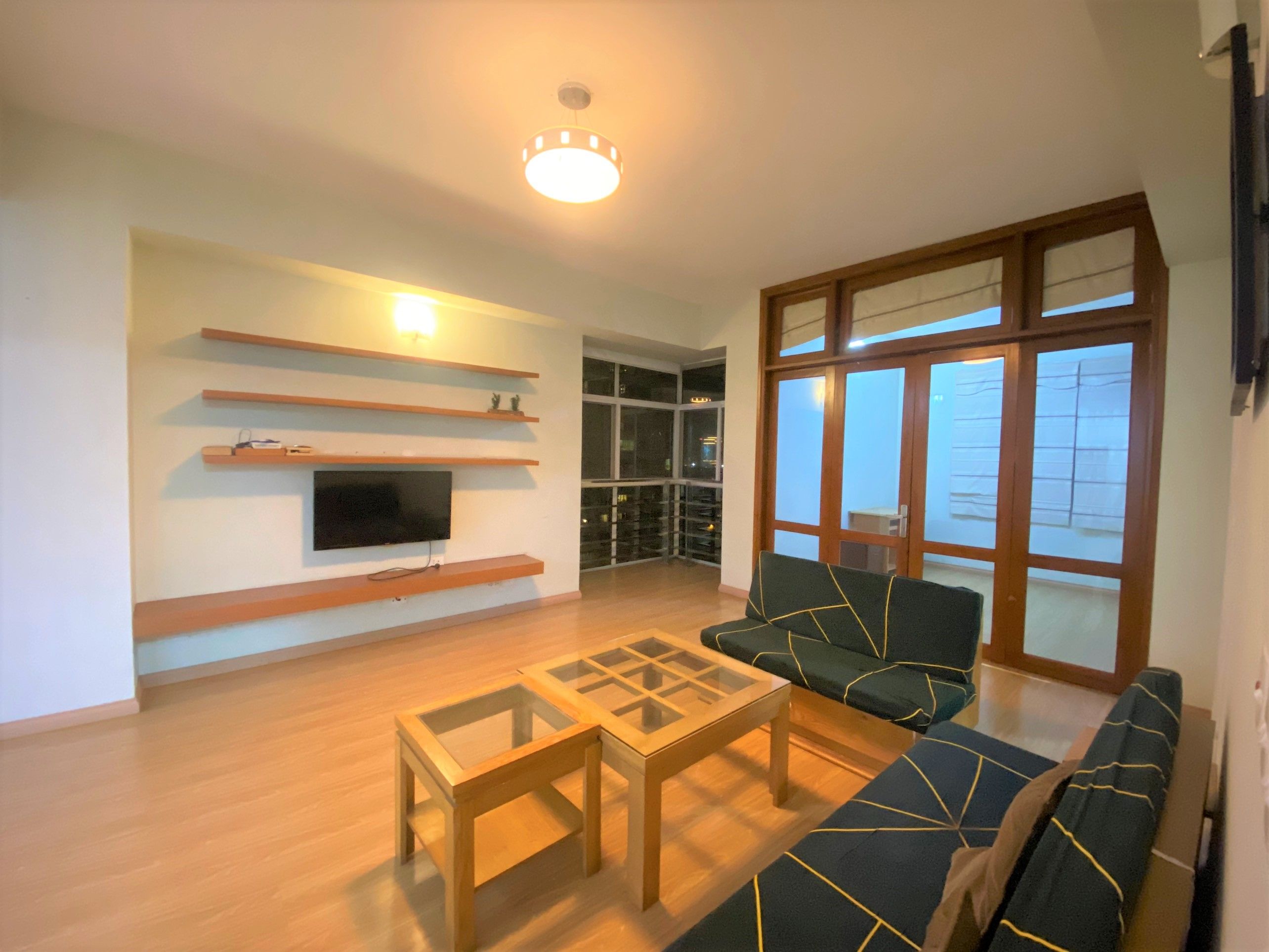 Cần bán gấp chung cư 123m2, đủ đồ tại E1 Ciputra, quận Tây Hồ