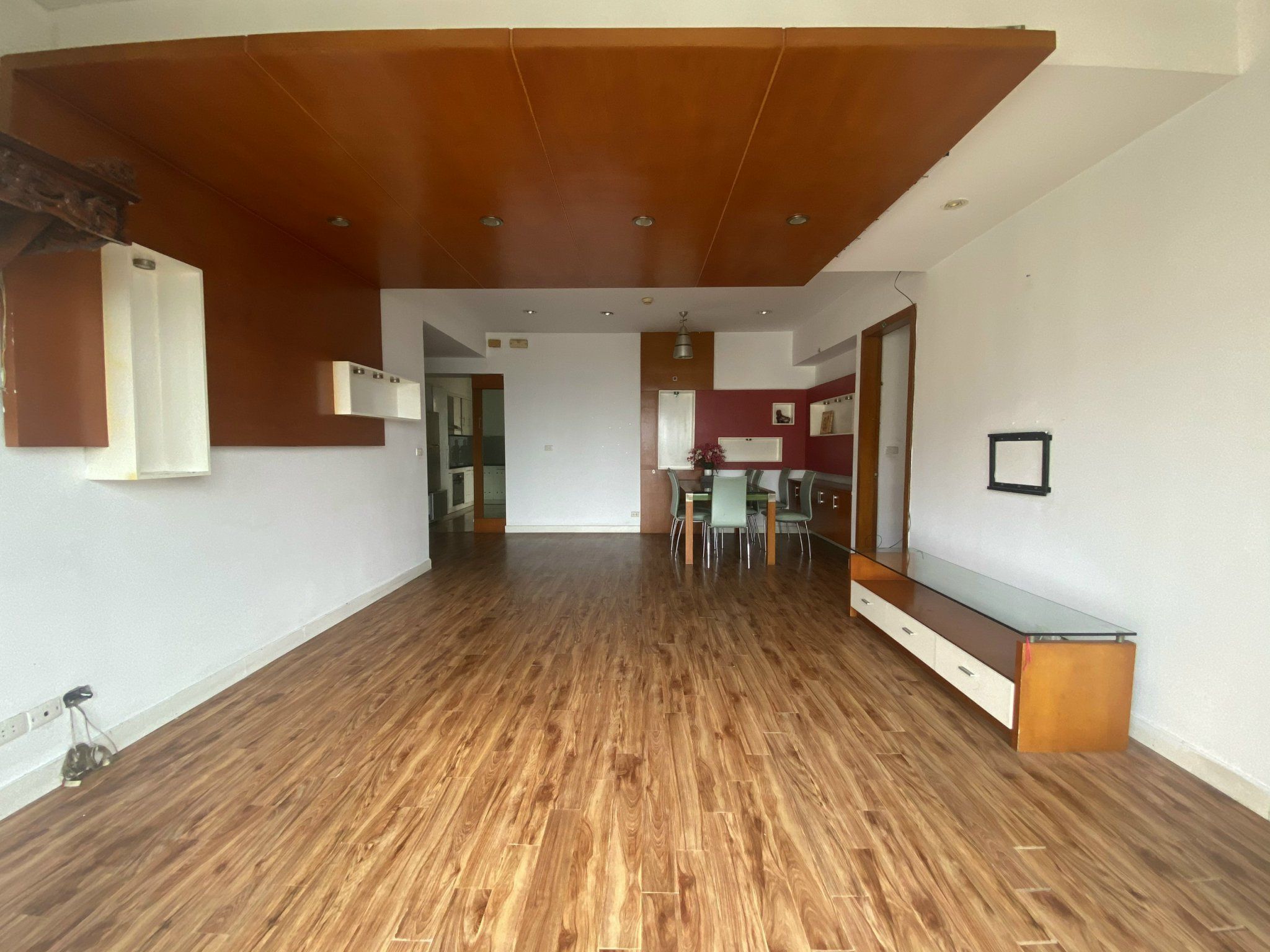 Chính chủ bán căn hộ 123m2, 3 phòng ngủ tại G2 Ciputra, quận Tây Hồ