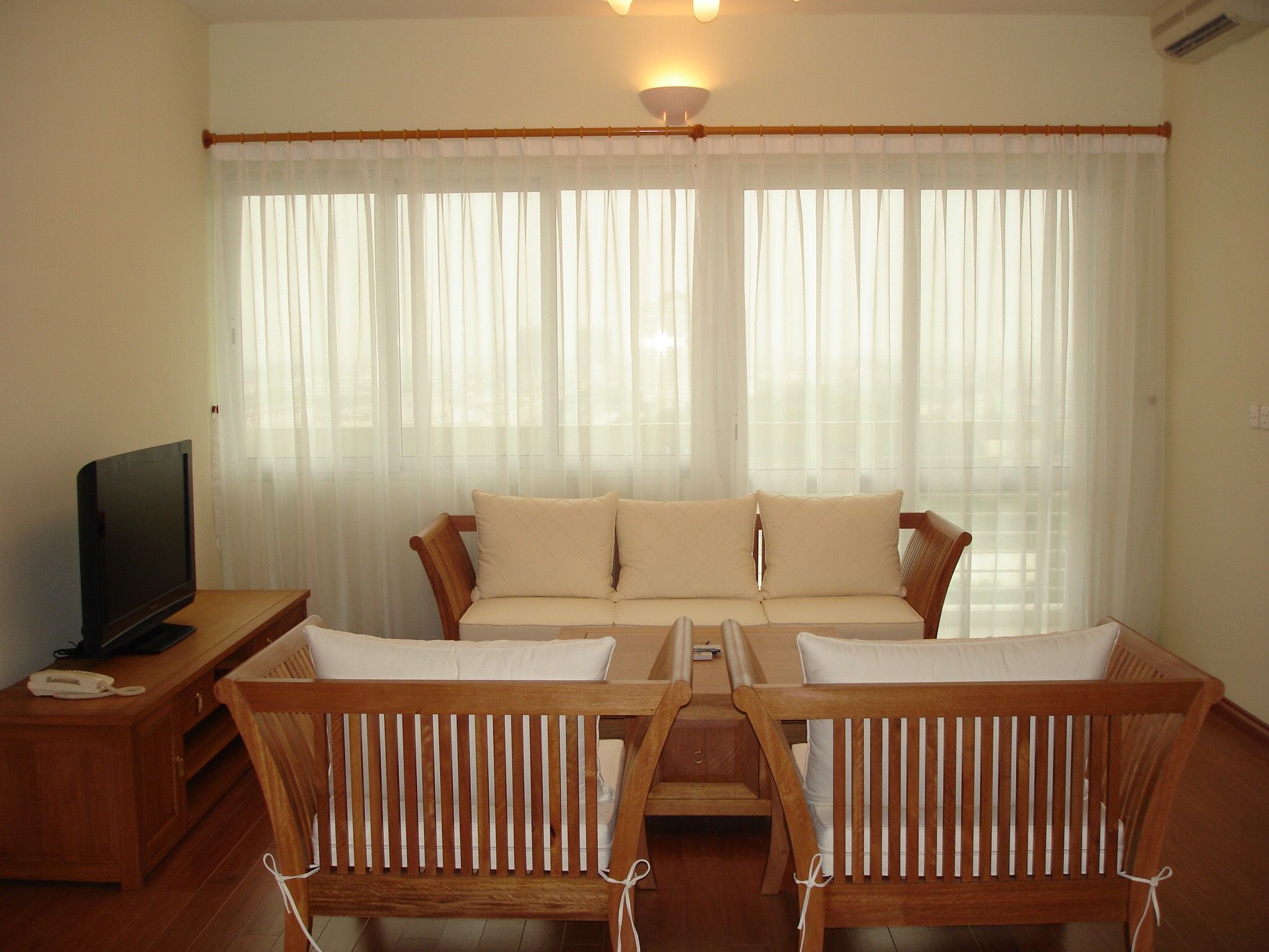 Chính chủ bán căn hộ 4 phòng ngủ, 153m2 tại E1 Ciputra, quận Tây Hồ