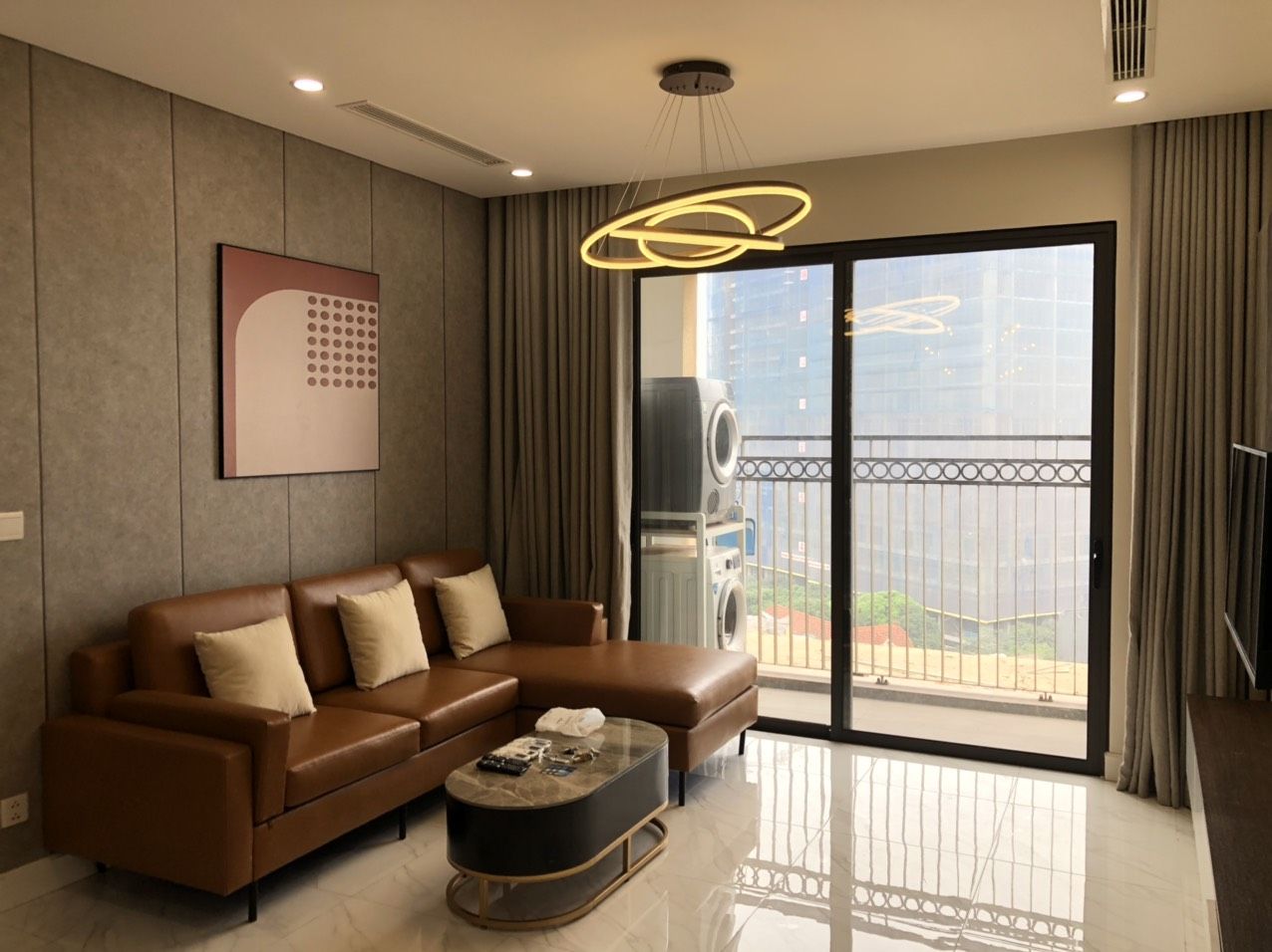 Cho thuê Eldorado2, full nội thất 3 phòng ngủ 85.8m2, view Hồ Tây.