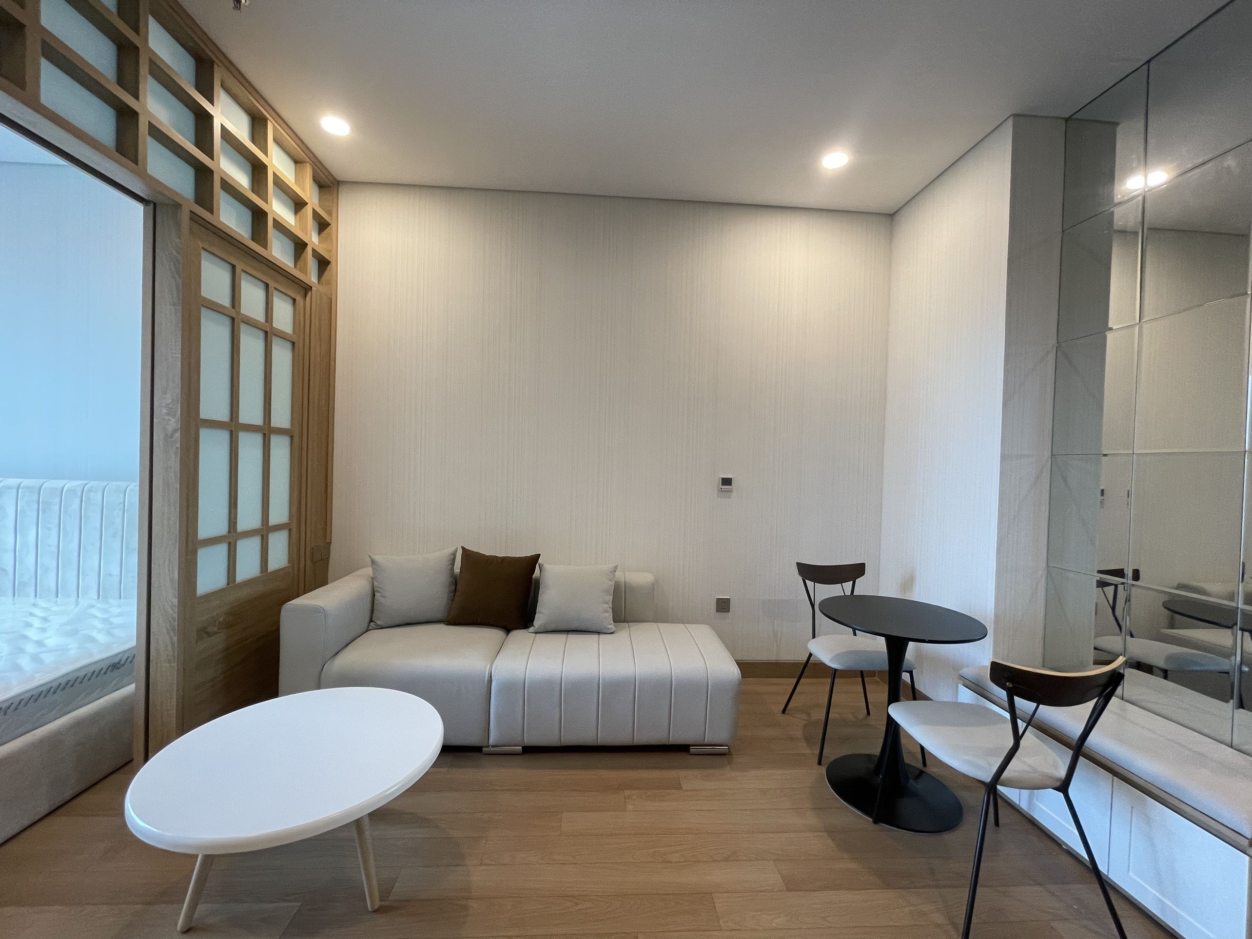 Cho thuê Studio phong cách Nhật Bản tại Lancaster Luminaire