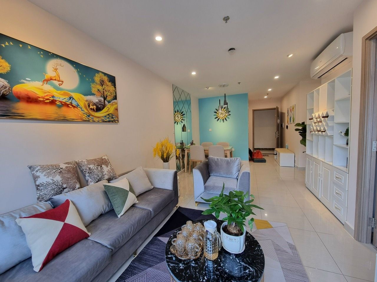 Cho thuê căn hộ tòa S2 Sungrand City: DT 57m2, 1 phòng ngủ giá ưu đãi