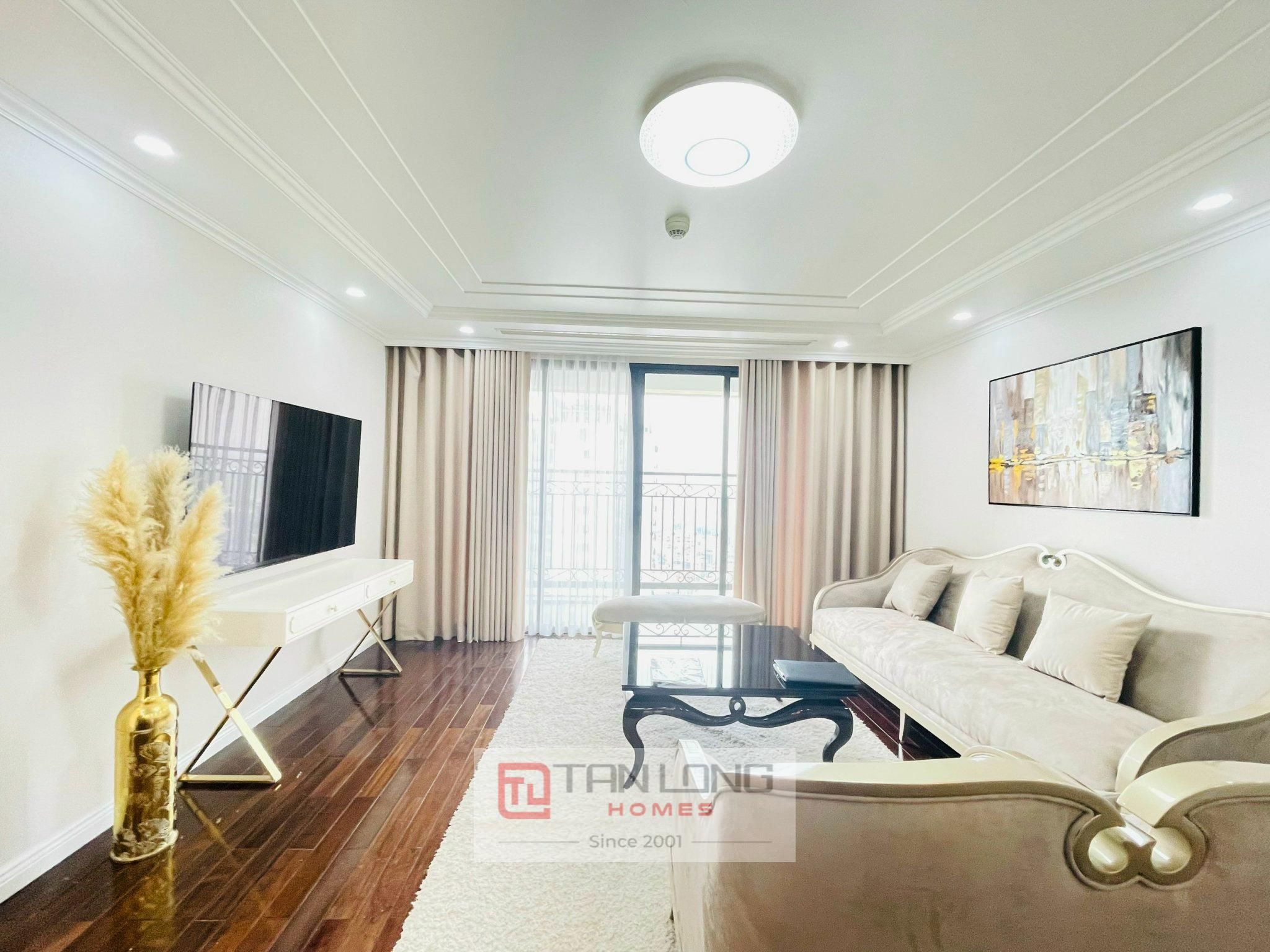 Cho thuê căn hộ 3PN 146m2 view Hồ Tây, Cầu Nhật Tân toà B chung cư D'Le Roi Soleil Xuân Diệu