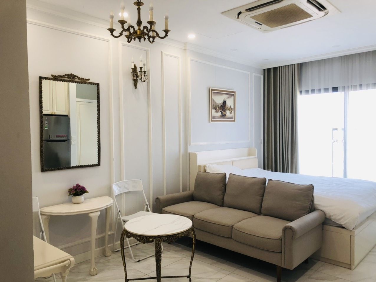 Cho thuê căn hộ Studio tòa E1 Eldorado1 Tân Hoàng Minh 33m2, view Hồ Tây