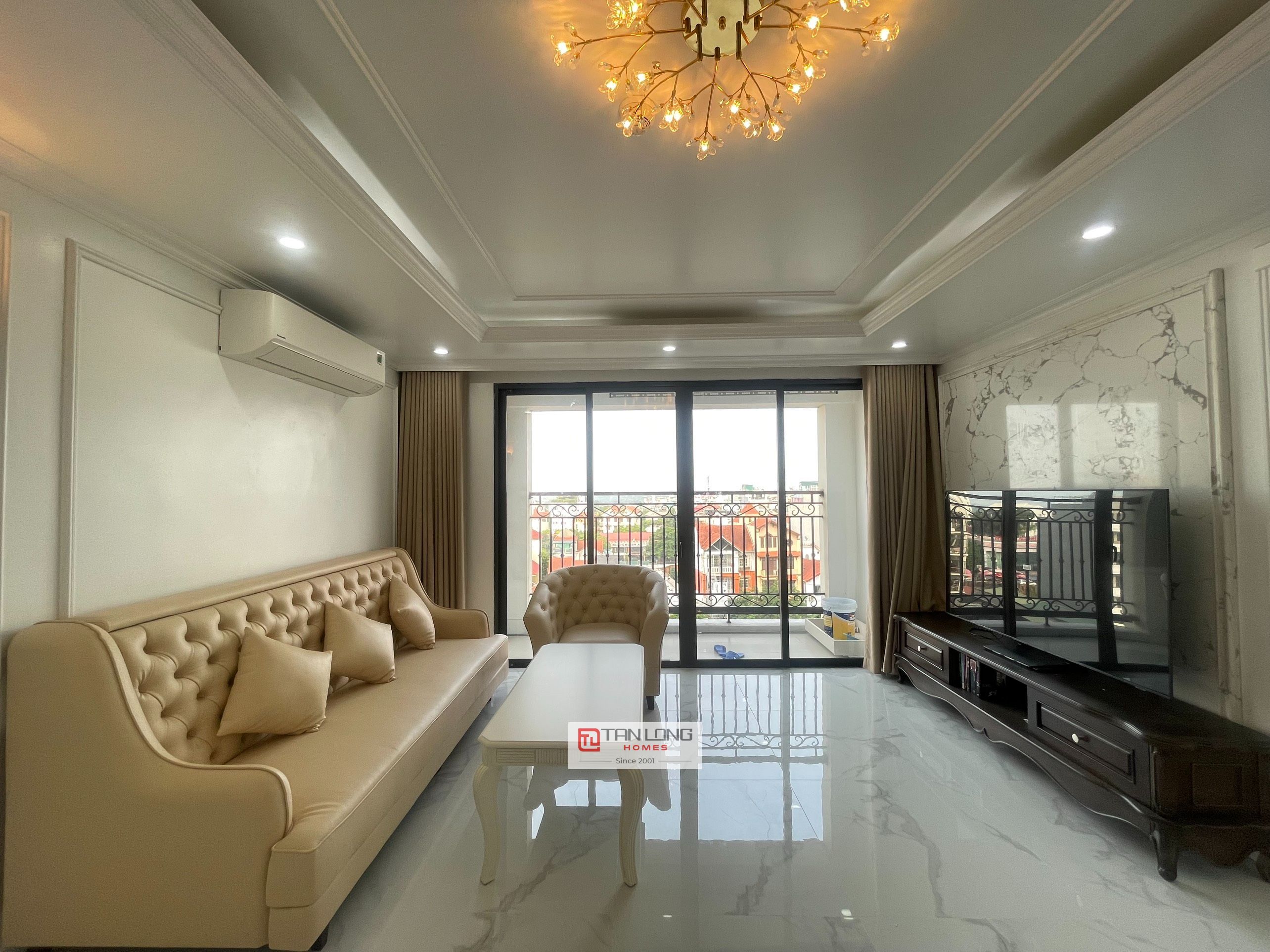 Cho thuê căn hộ 2PN toà B view đường Xuân Diệu, D'Le Roi Soleil Tân Hoàng Minh