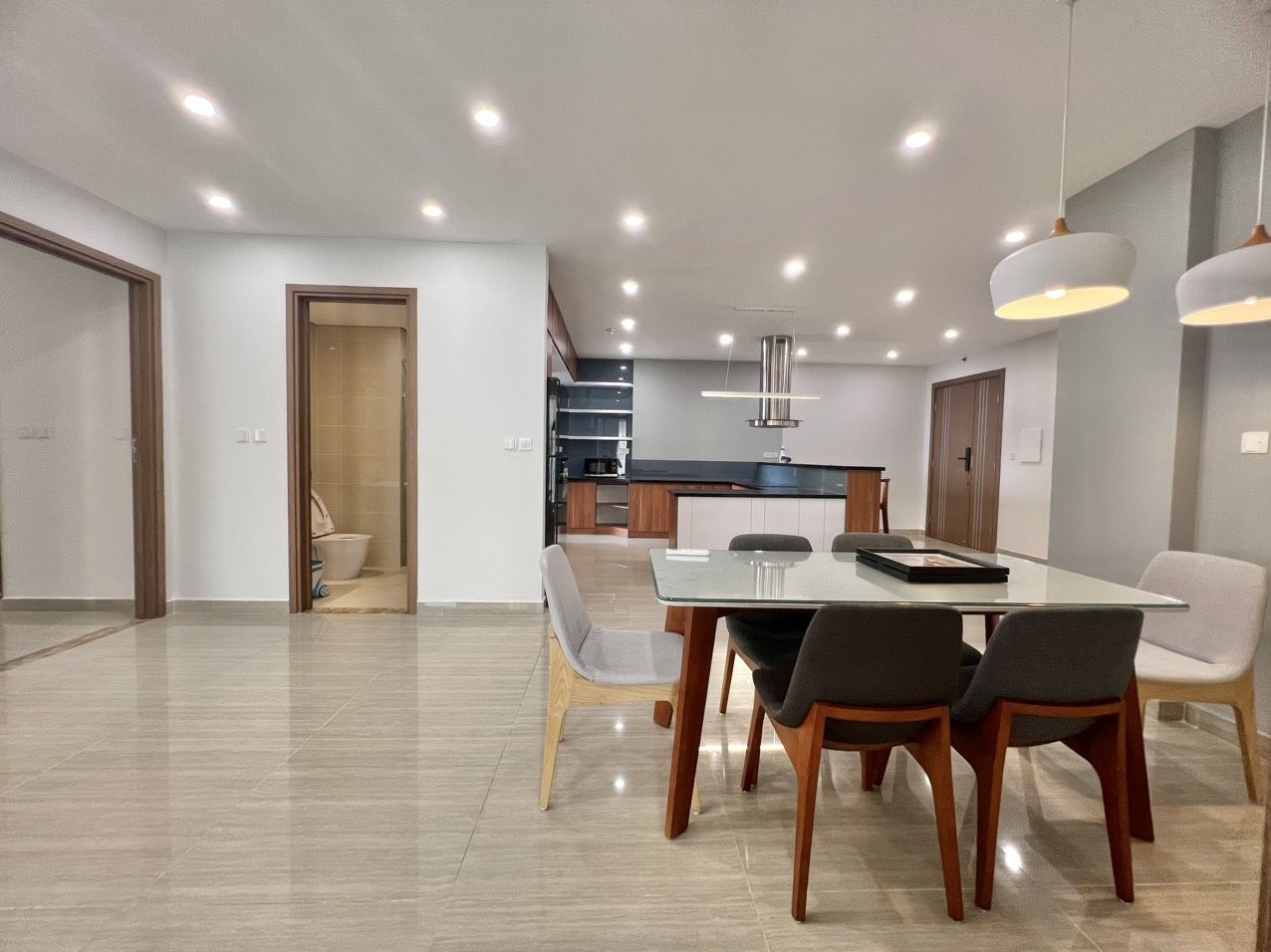 Chính chủ gửi bán căn liền kề 5 phòng ngủ siêu đẹp khu P Ciputra