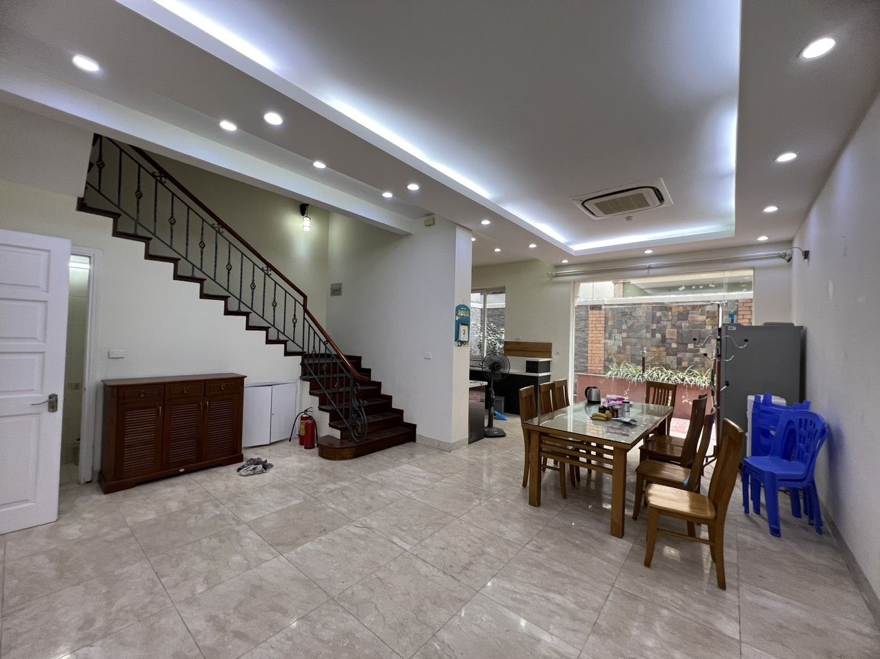 Cho thuê biệt thự khu P Ciputra full đồ giá tốt