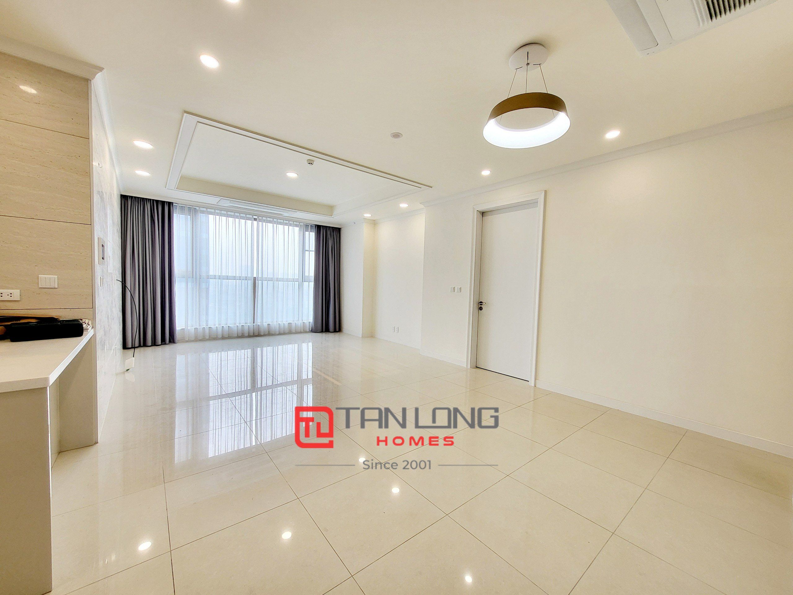 Bán căn hộ cao cấp Starlake: 3PN/113m2 tầng cao hướng mát, mới nguyên bản view biệt thự