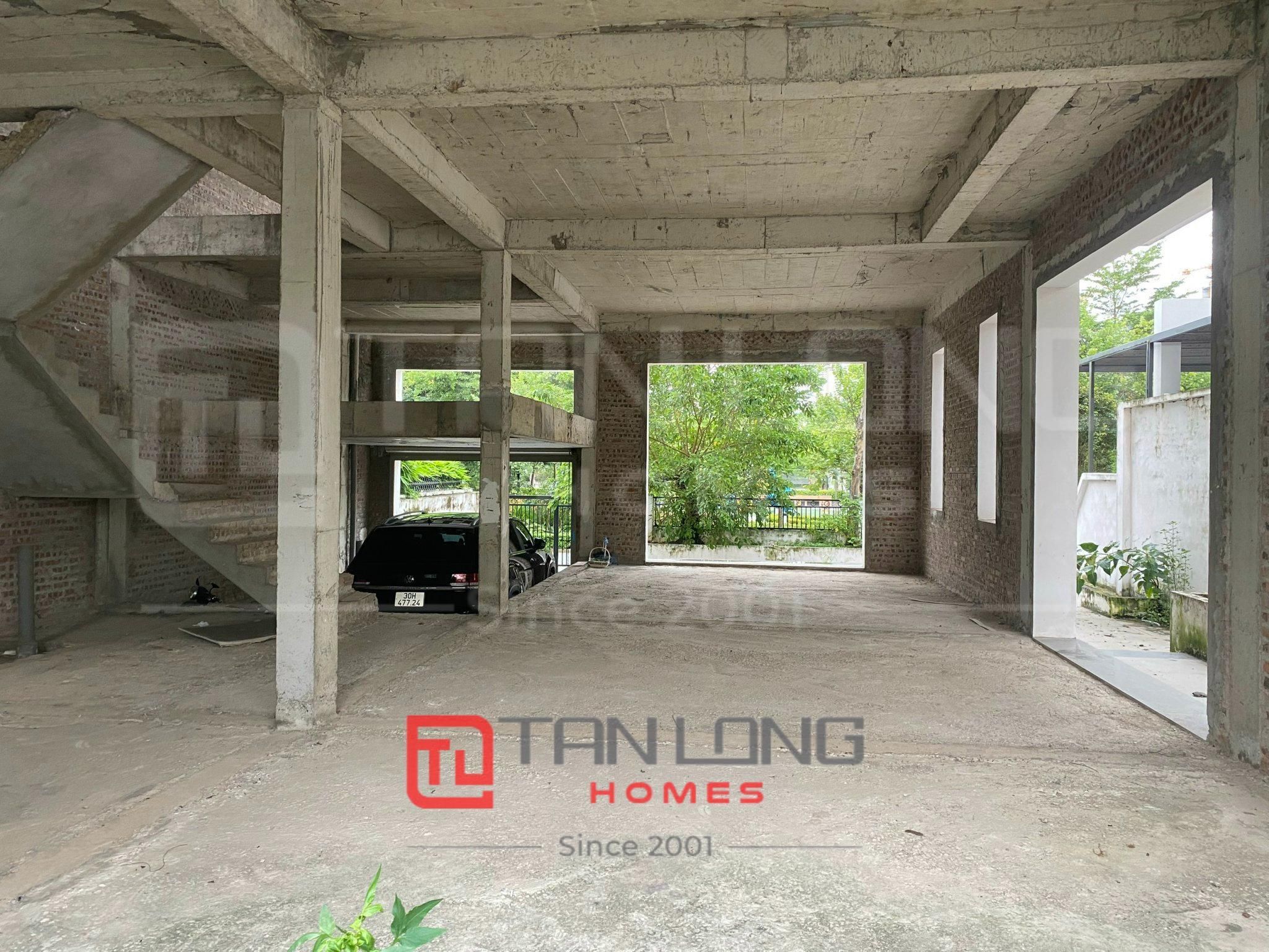 Bán biệt thự K6 Ciputra: 6PN/412m2 hoàn thiện mặt ngoài, vị trí đẹp, sẵn sổ đỏ