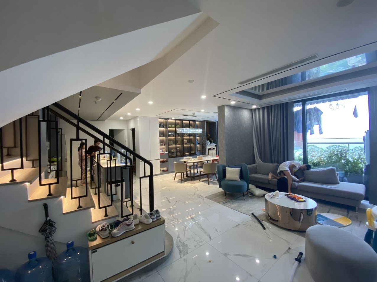 Bán căn Duplex chung cư Sunshine City view Sông Hồng thoáng mát