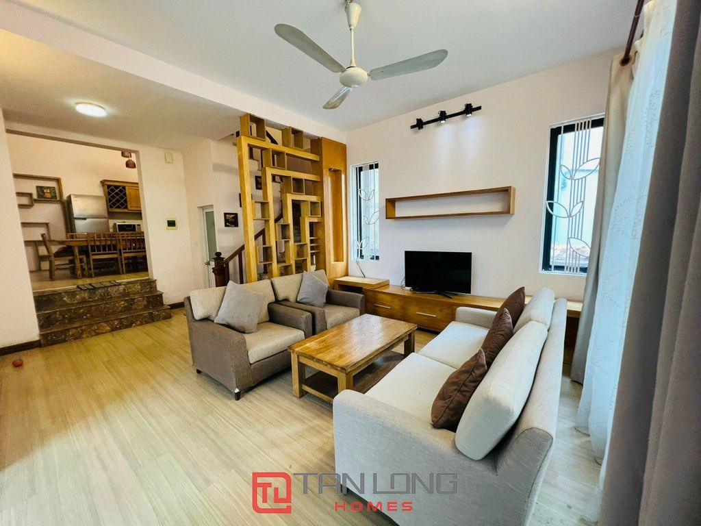Cho thuê biệt thự khuân viên 120m2  đầy đủ nội thất tại An Dương Vương