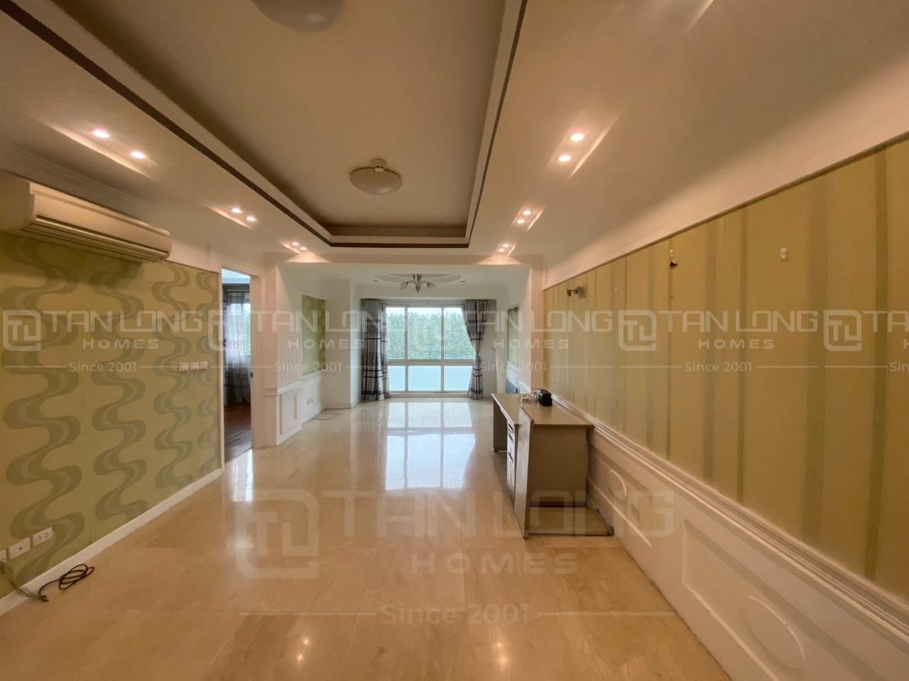 Bán căn hộ 3 ngủ 145m2 nguyên bản tòa P1 Ciputra, sẵn sổ đỏ, giá tốt
