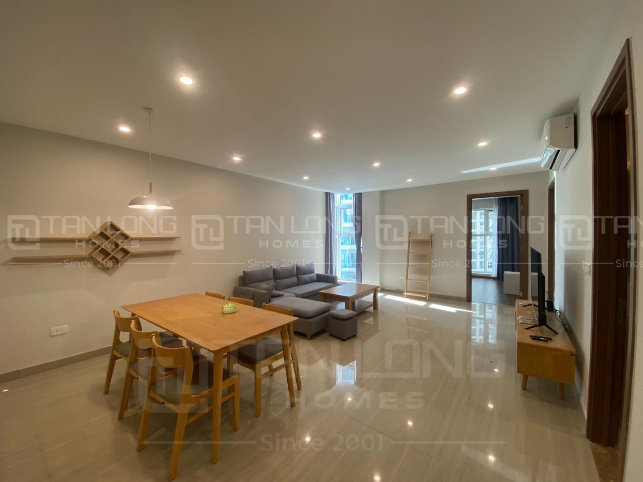 Chính chủ bán căn 3 ngủ 114m2 full đồ L5 Ciputra