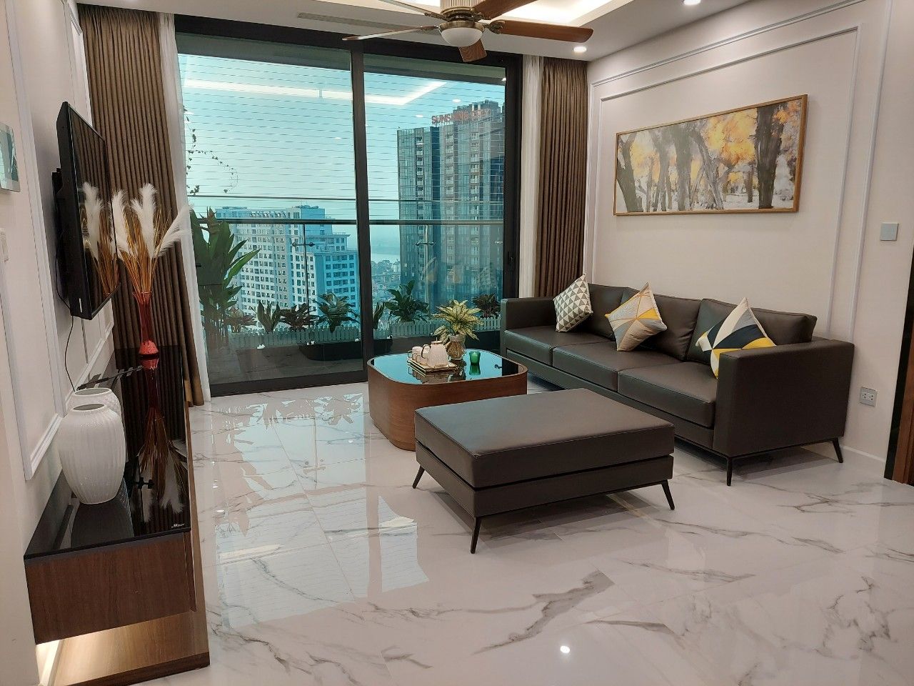 Cho thuê căn 01 toà S5 chung cư Sunshine City Hà Nội