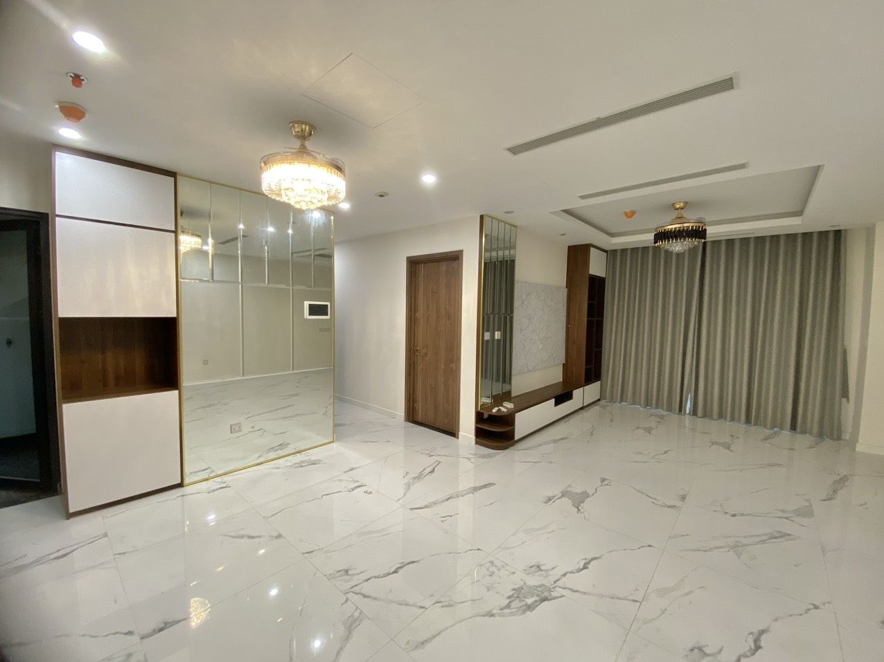 Căn hộ số 11 toà S3 Sunshine City Ciputra cho thuê