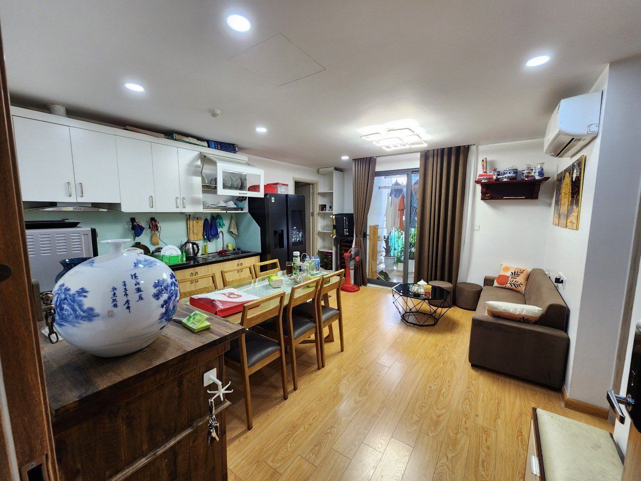 Bán căn hộ 2 phòng ngủ tòa B Garden Hill - Diện tích: 57.9m2 - Full đồ - Ban công Đông Nam