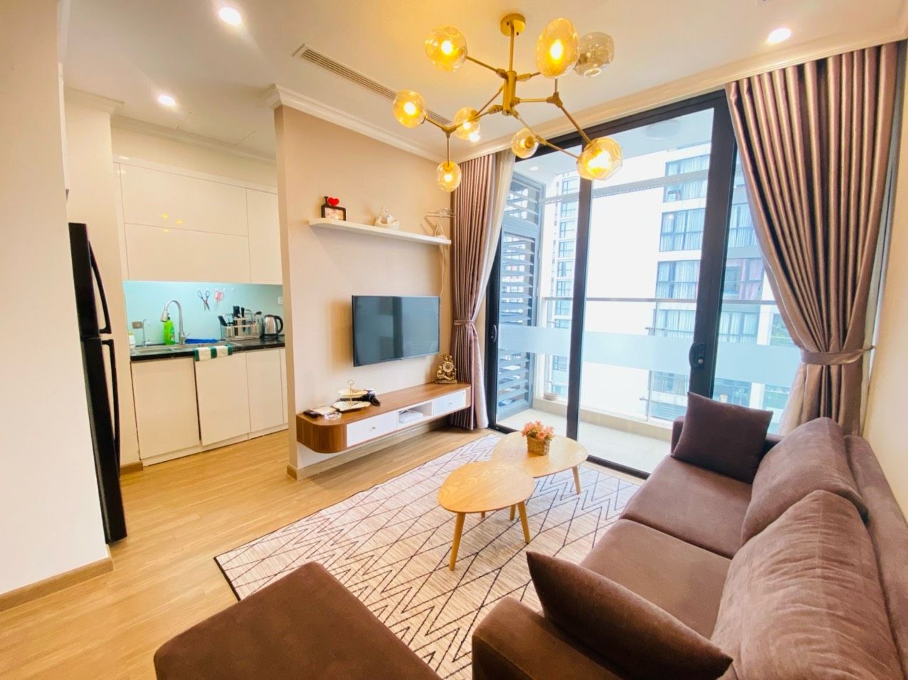 Cho thuê căn hộ 2 phòng ngủ tòa S1 Vinhomes SKylake đủ đồ - 72.37m2 có slot ô tô