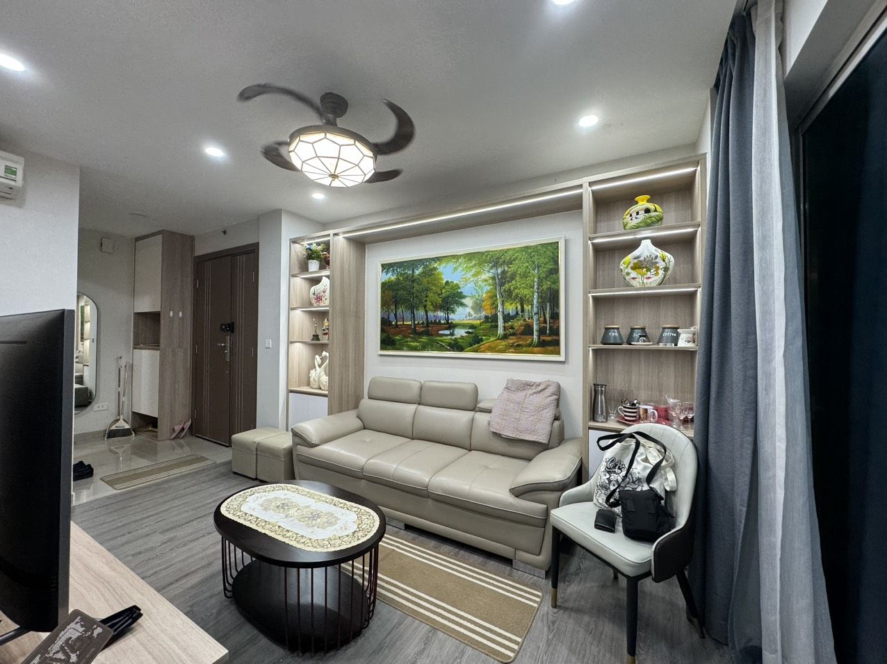 Bán căn hộ 2PN/72m2 full đồ mới, view cực đẹp tòa L3 Ciputra
