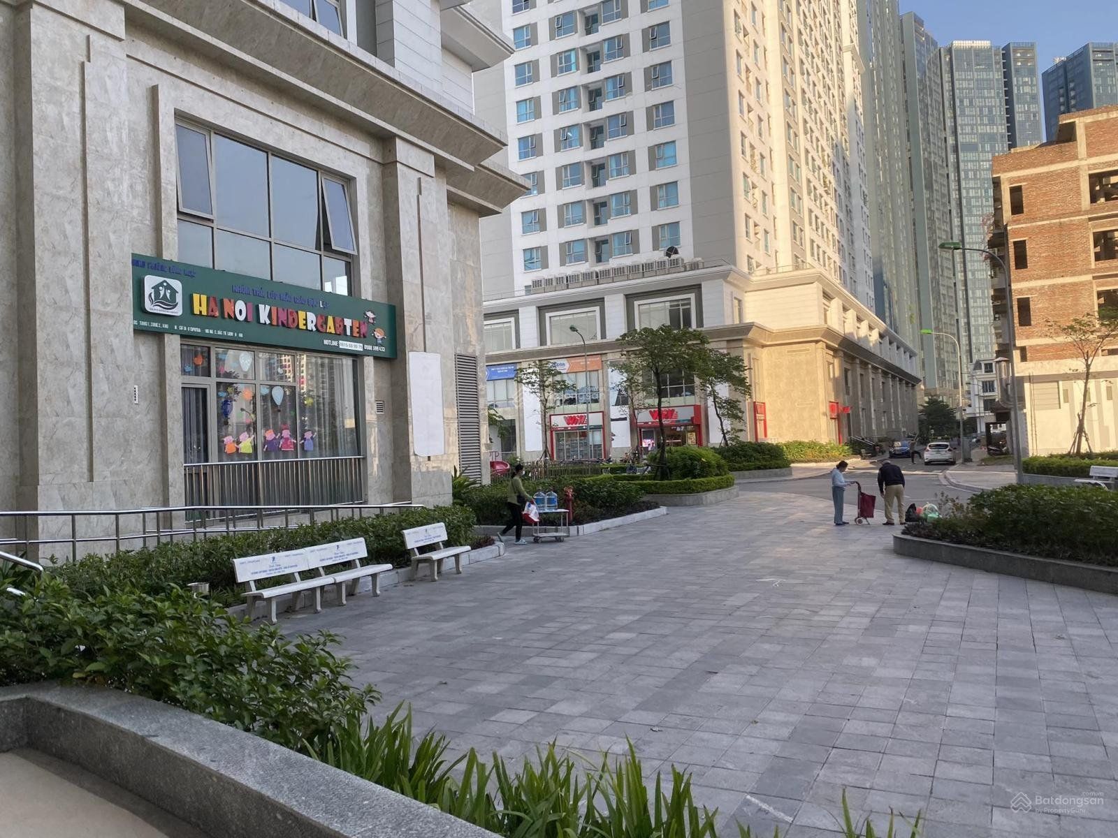 Cho thuê shophouse chân khối đế IA20 Ciputra, toà B hướng Tây Nam, diện tích 92m2, view nội khu