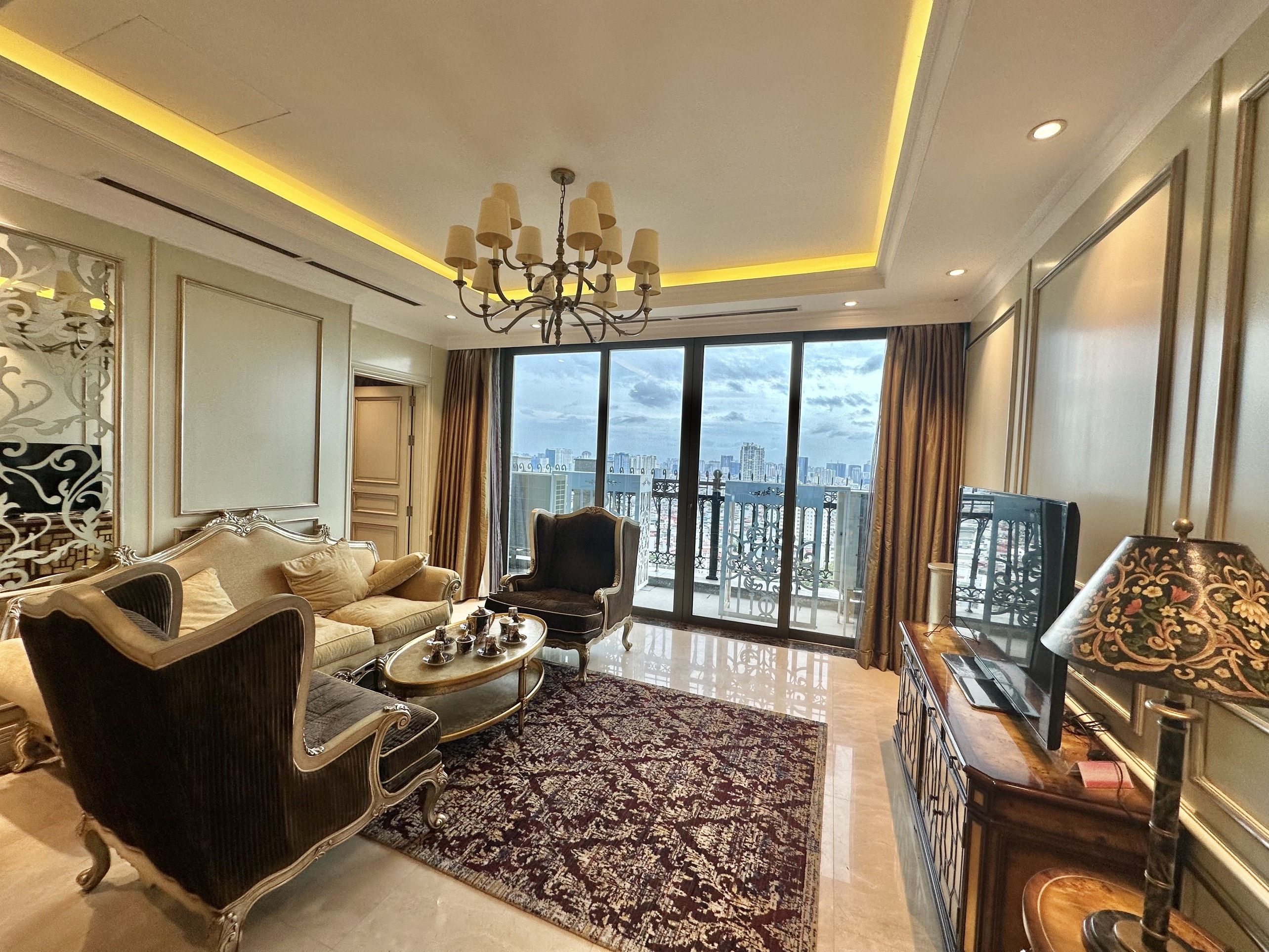 Bán chung cư diện tích 113.24m2/2PN xây thô tầng trung nhìn sang công viên Nghĩa Đô Hanoi Signature