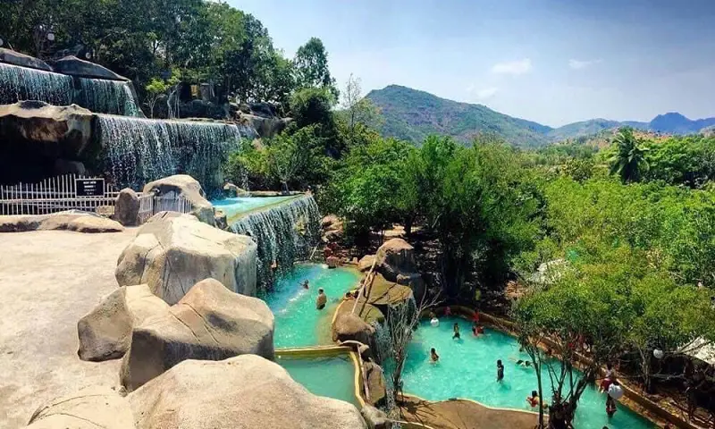 Khu suối khoáng nóng Vinpearl Mỹ Lâm
