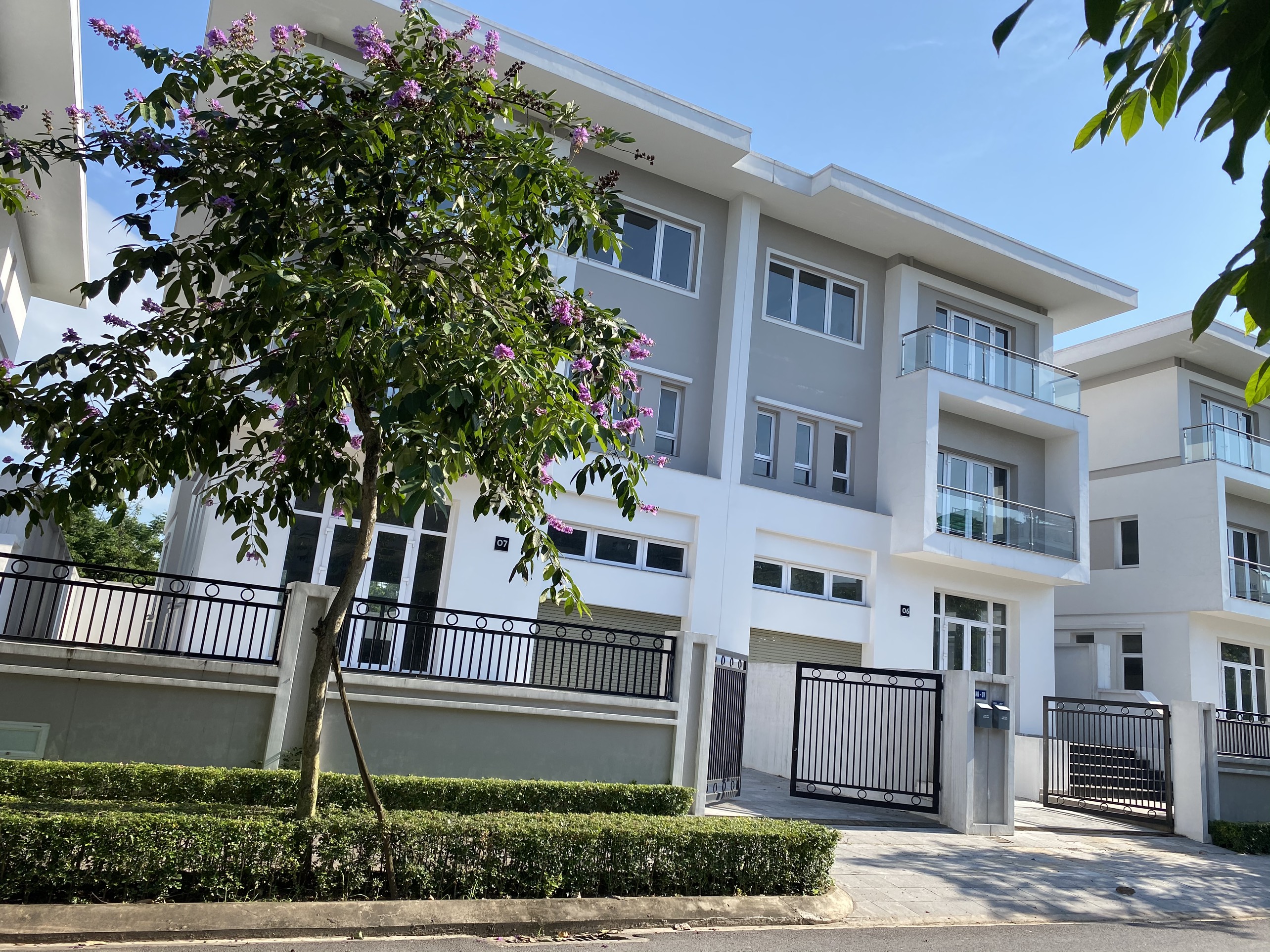 Mua bán nhà liền kề khu P Ciputra