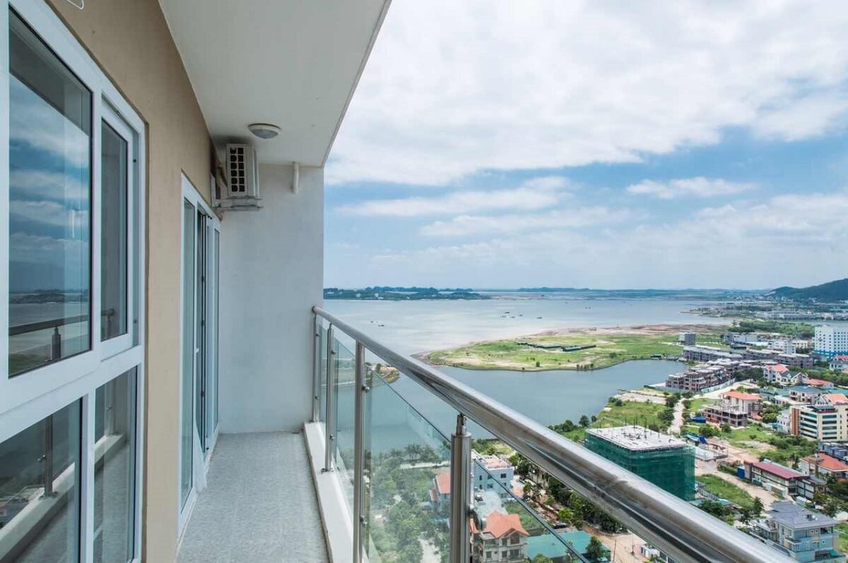 Cận cảnh view biển nhìn từ căn hộ tại Pearl Residence Cửa Lò