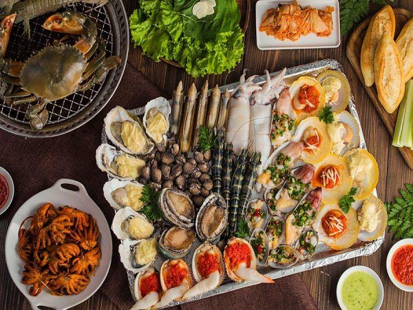 Khám phá thiên đường ẩm thực tại Vinhomes Golden Avenue Móng Cái 4