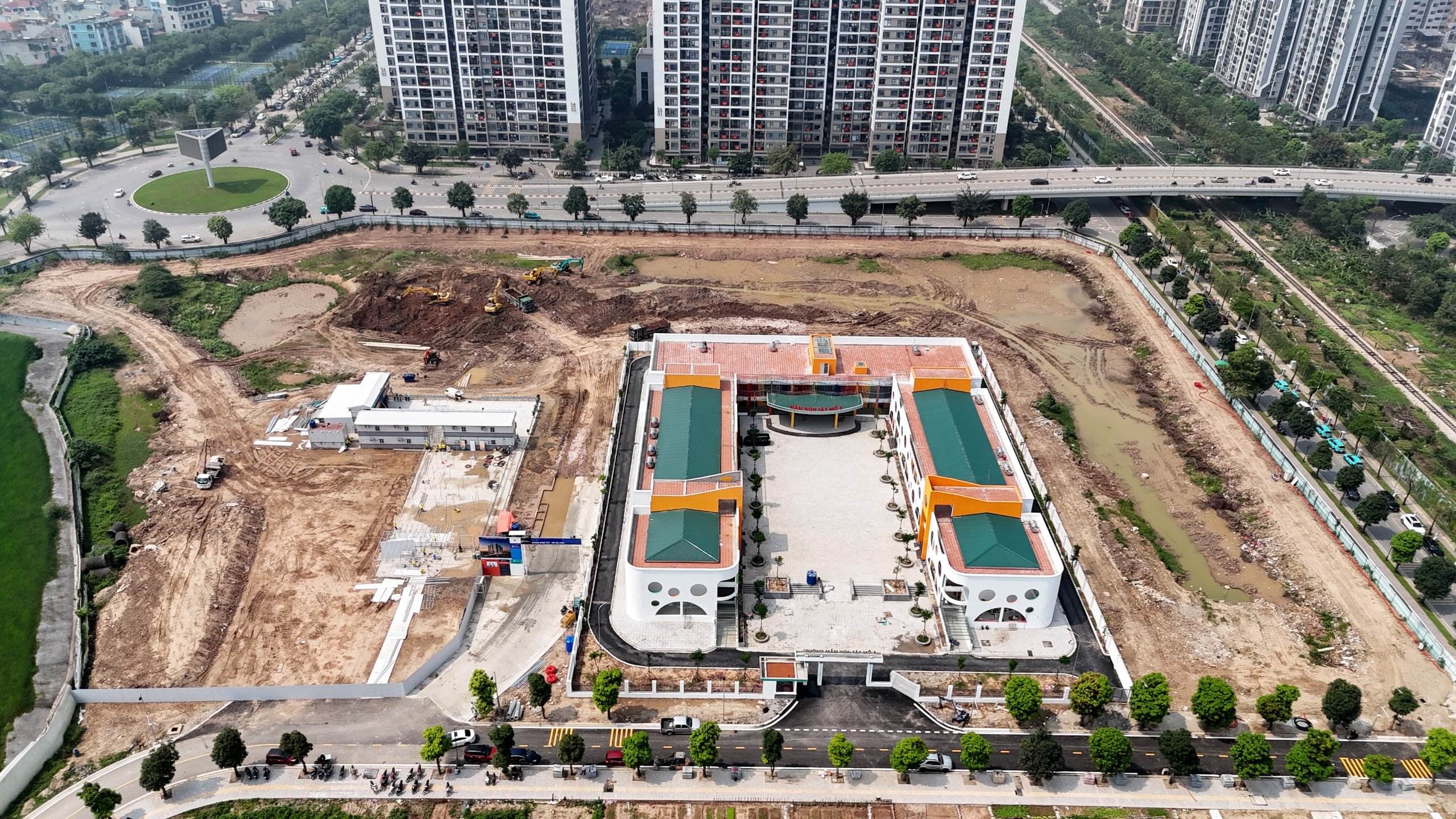 Tiến độ thi công The Sola Park Imperia Smart City
